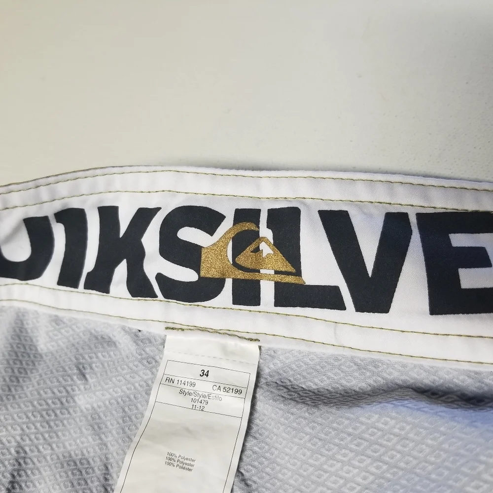 Quick silver Saints board‎ shorts